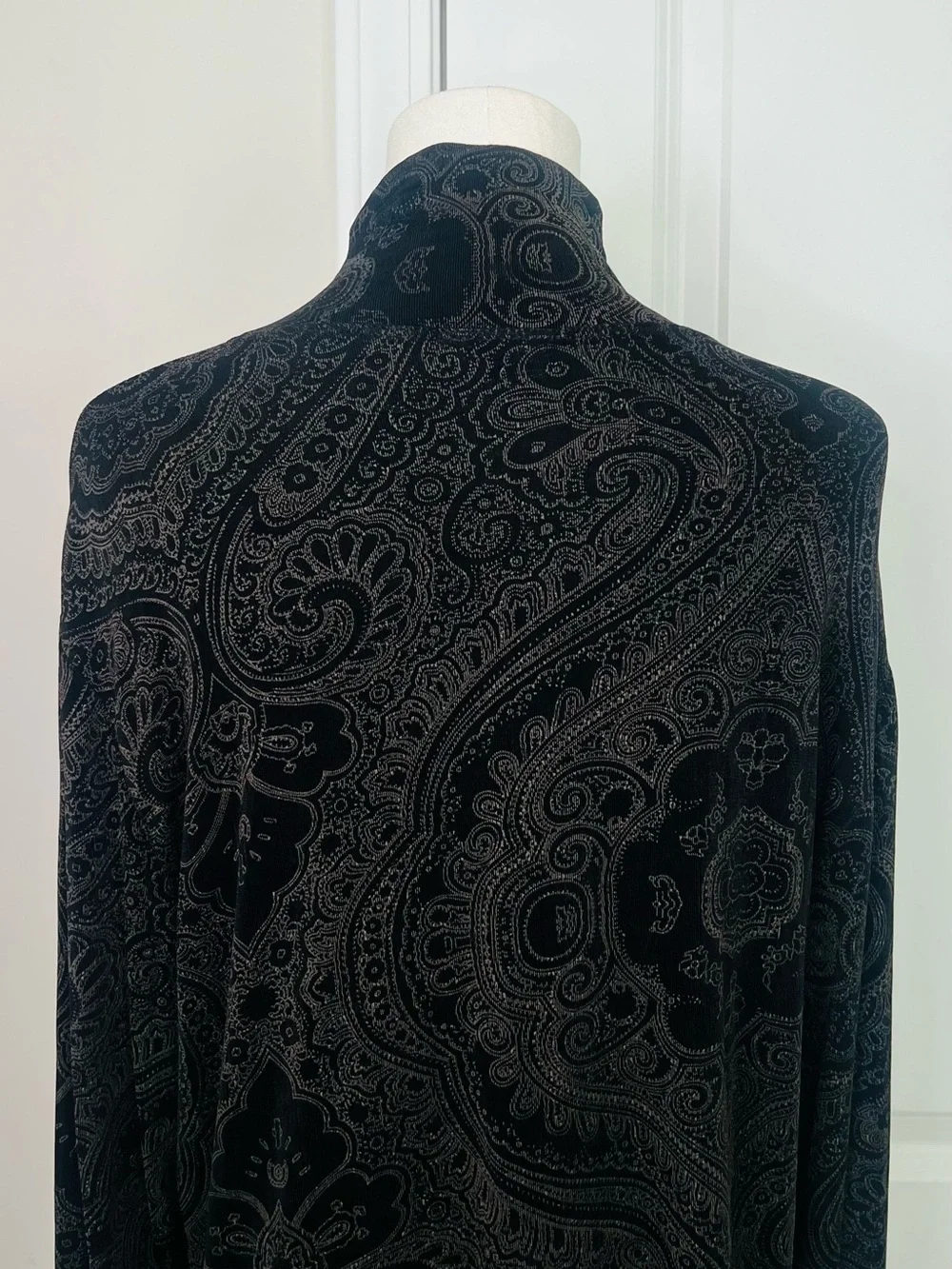 Chicos Travelers Top Sz 3~XL Black Brown Paisley Slinky Knit Career Turtleneck
